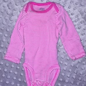 4/$20 Onesies/Bodysuits